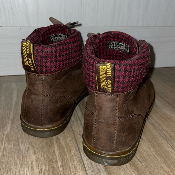 Maelly Dr. Marten’s - Picture 2 of 6